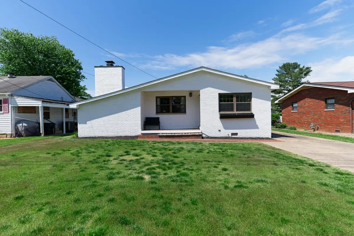 523 Baker Rd, Huntington, WV 25705 - #1