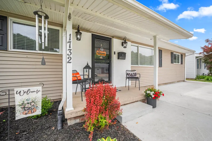 1732 Phillip Street, Ironton, OH 45638 - #3