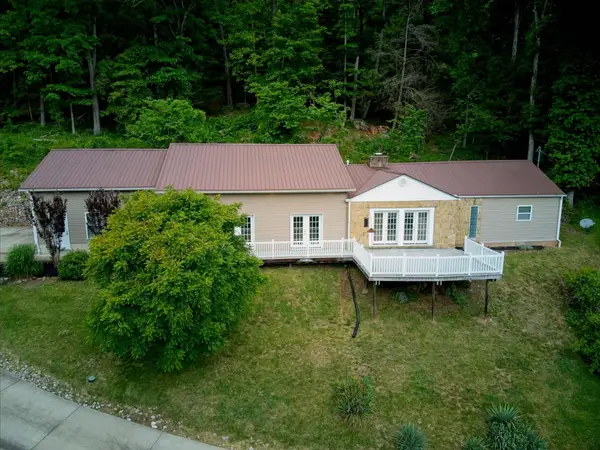 2086 Miller Drive, Huntington, WV 25701