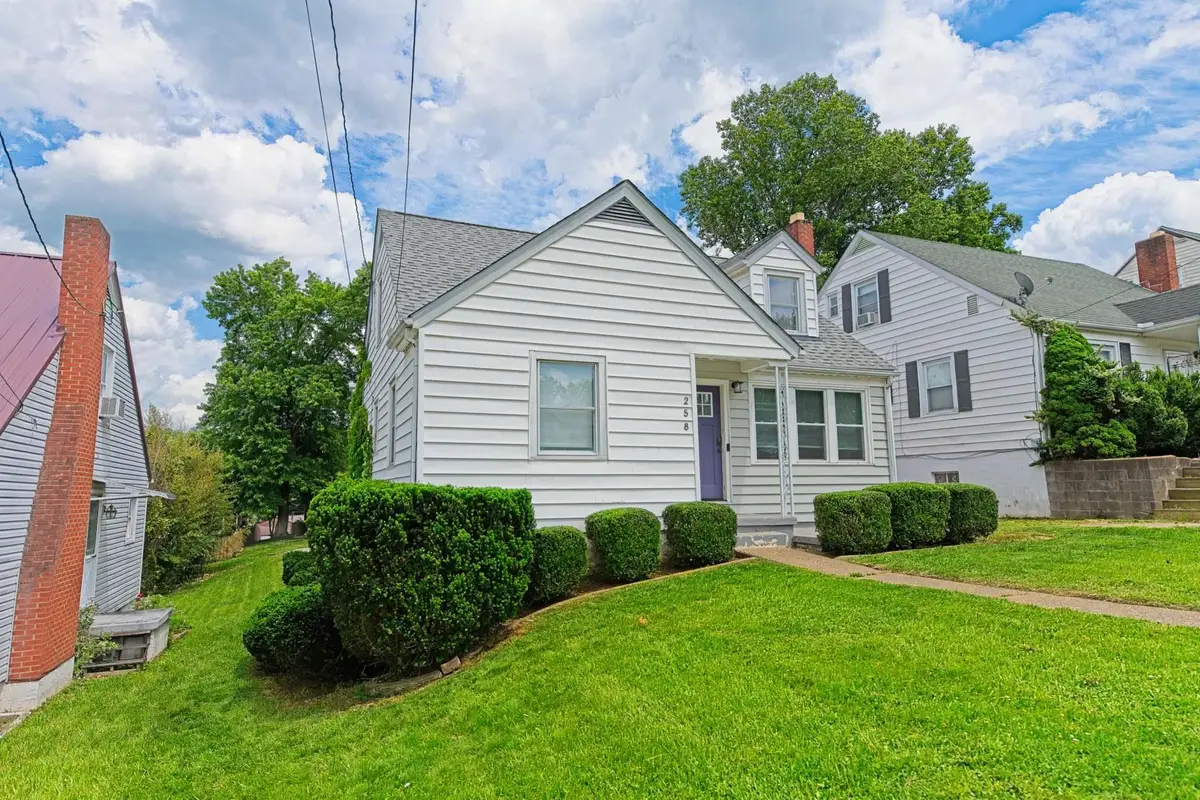 258 East Gate Road, Huntington, WV 25705 - #1