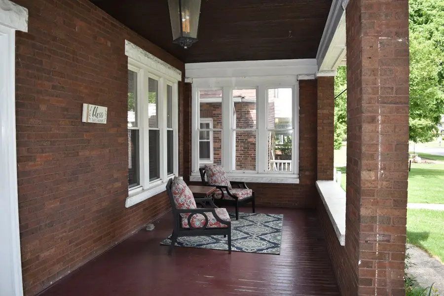 519 9th Avenue, Huntington, WV 25701 - #2