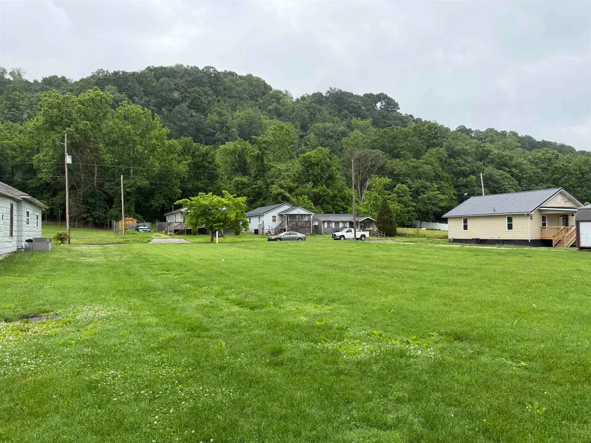 914 S 10TH STREET, Ironton, OH 45638 - #1