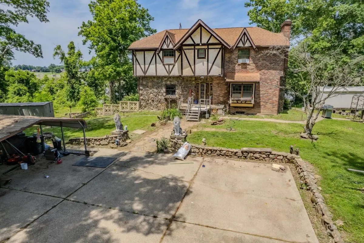 230 Glenbrier Lane, Huntington, WV 25702 - #1