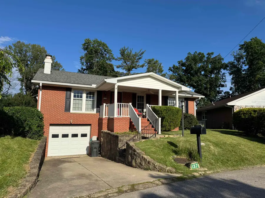 137 Willoughby Avenue, Huntington, WV 25705 - #2