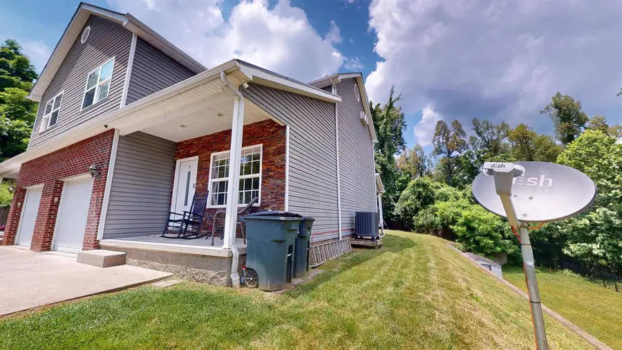 54 Township Rd 1378A, Chesapeake, OH 45619 - #2