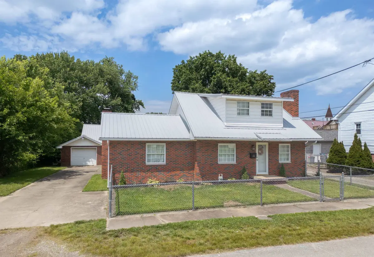 350 8th Avenue, Huntington, WV 25702 - #1