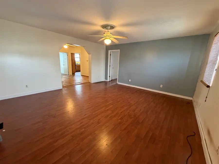 141 E 2nd Street, Ceredo, WV 25530 - #3