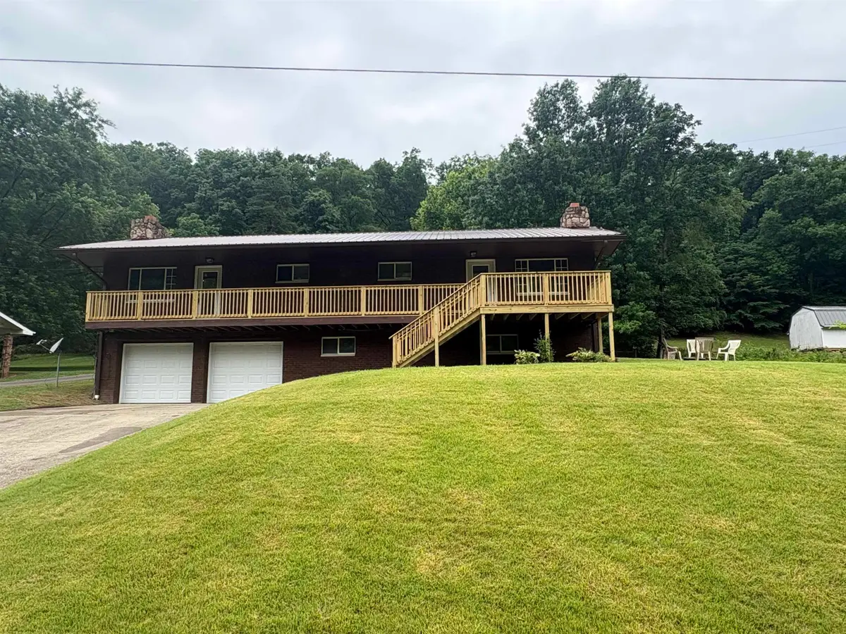 419 Heath Creek Rd, Barboursville, WV 25504 - #1