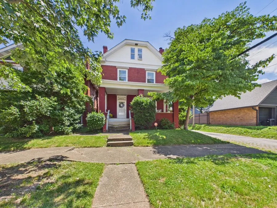 818 4th Street, Huntington, WV 25701 - #2