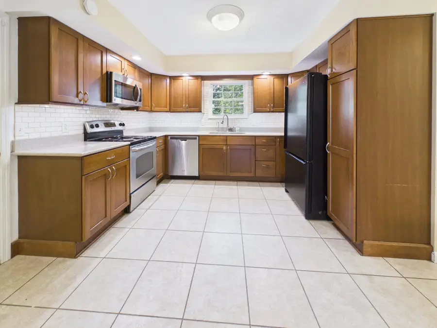 33 Lynn Marr Drive, Huntington, WV 25705 - #2