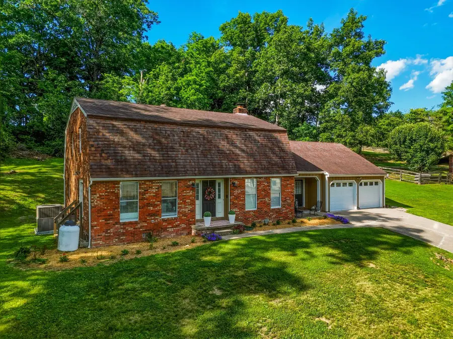 4 Pine Grove Lane, Huntington, WV 25704 - #2