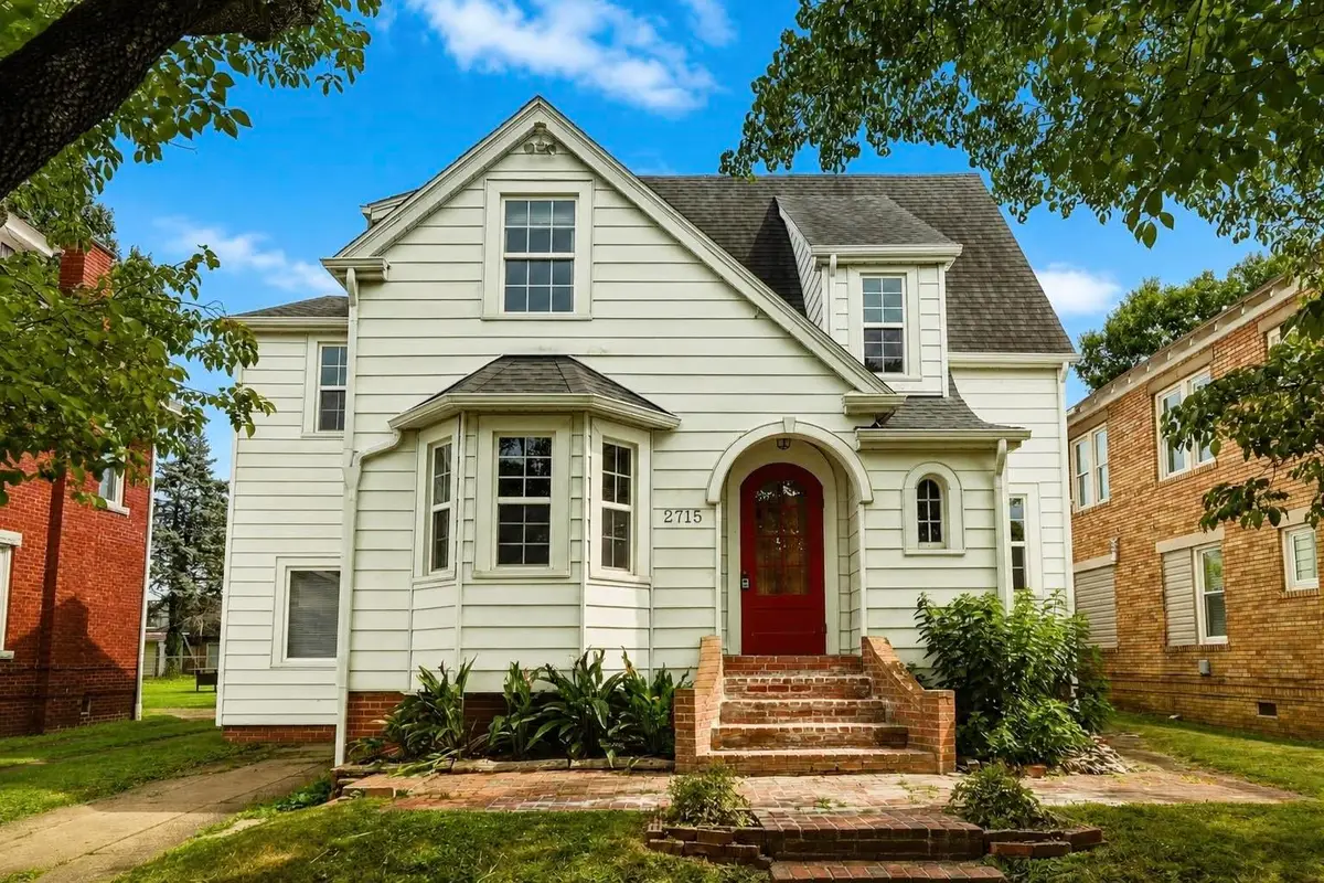 2715 1st Avenue, Huntington, WV 25702 - #1