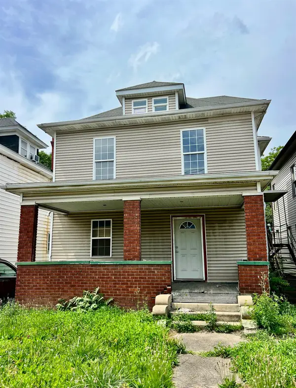 724 Adams Avenue, Huntington, WV 25701