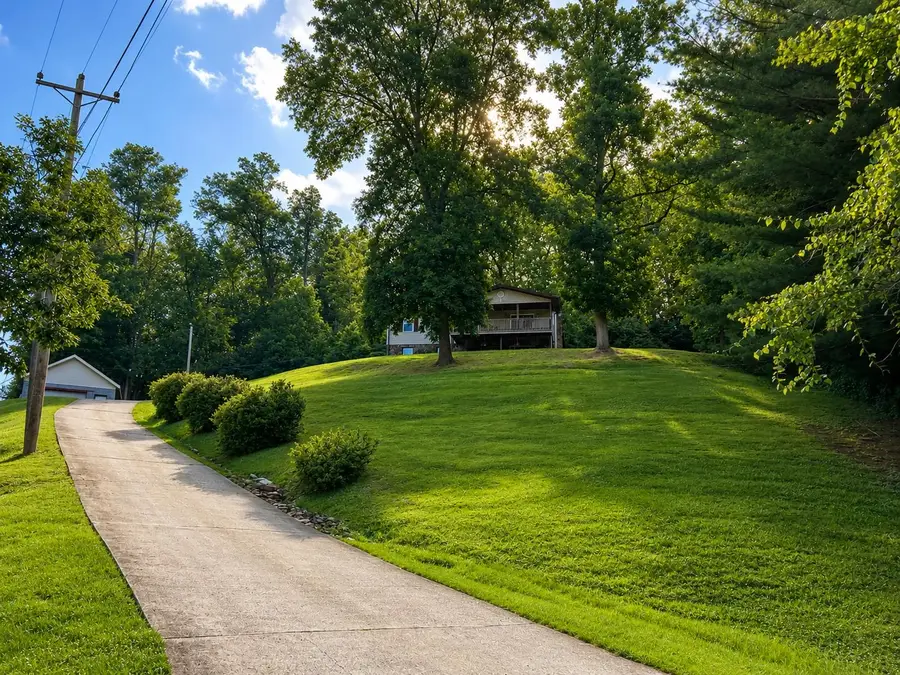 5688 Fort Gay Rd., Fort Gay, WV 25514 - #2