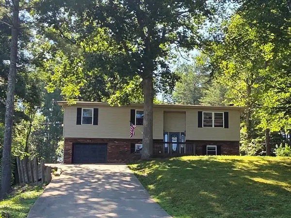 12418 Kelly Drive, Ashland, KY 41102