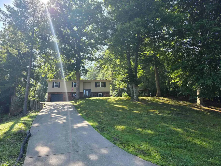 12418 Kelly Drive, Ashland, KY 41102 - #2