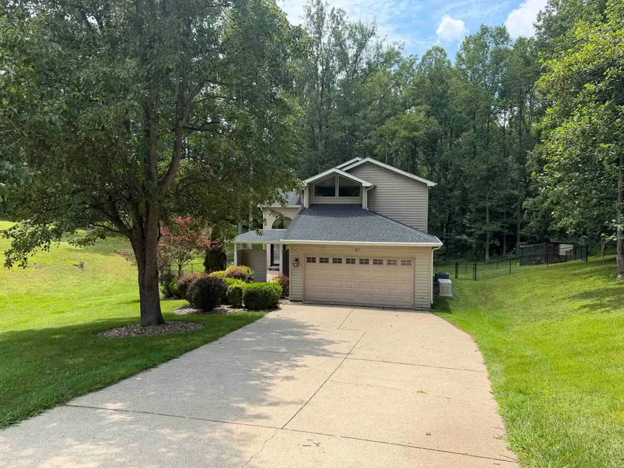 57 Shawnee Oaks Drive, Huntington, WV 25705 - #2
