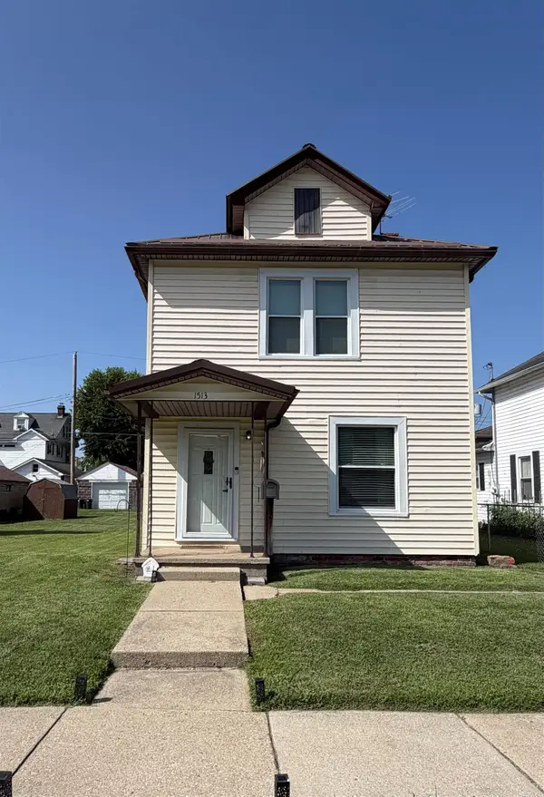 1513 Pine St, Kenova, WV 22530