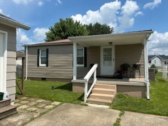 322 Campbell Street, Barboursville, WV 25504 - #1
