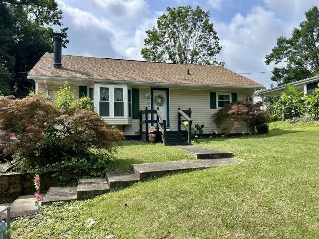 1447 Spring Valley Circle, Huntington, WV 25701-1447 - #1