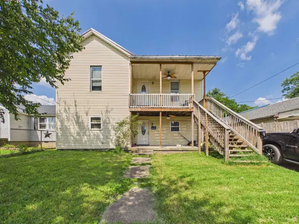 613 Pike St, Ironton, OH 45638