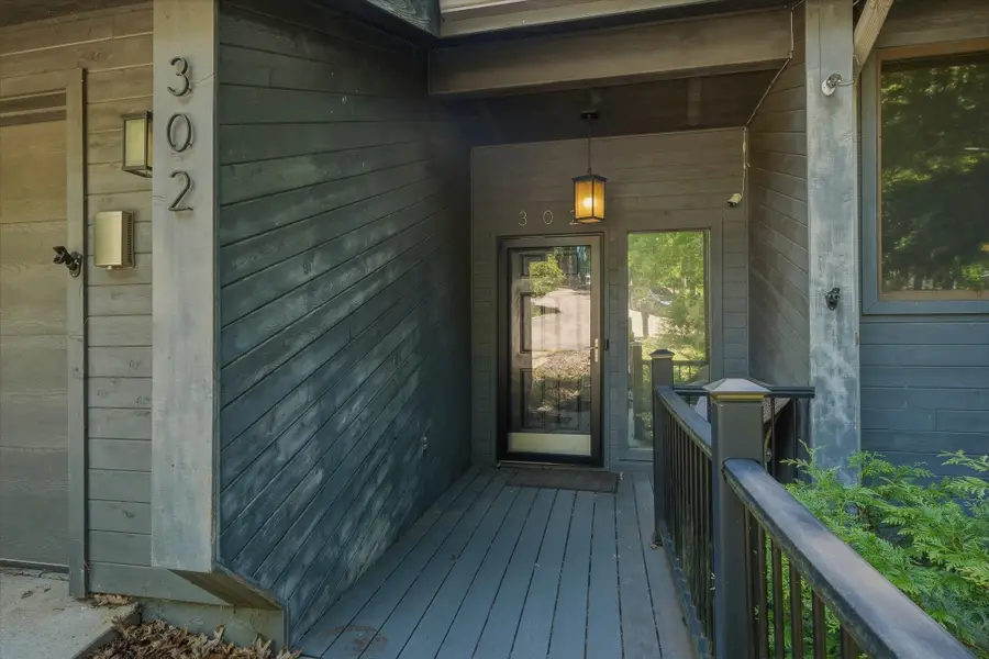 302 Wood Lomond Way, Huntington, WV 25705 - #2