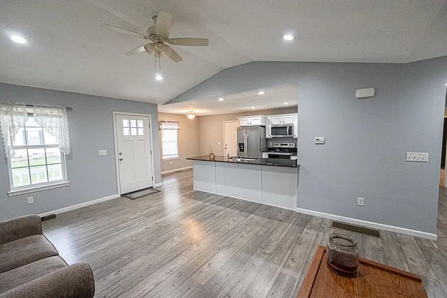 27 Platinum Drive, Chesapeake, OH 45619 - #3