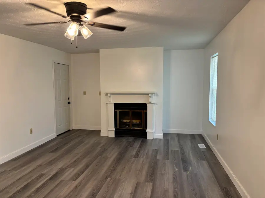 243 W 2nd St, Ceredo, WV 25507 - #2