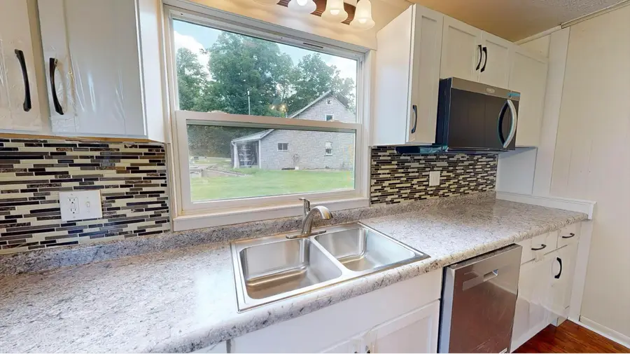 38 COUNTY ROAD 35, Chesapeake, OH 45619 - #2