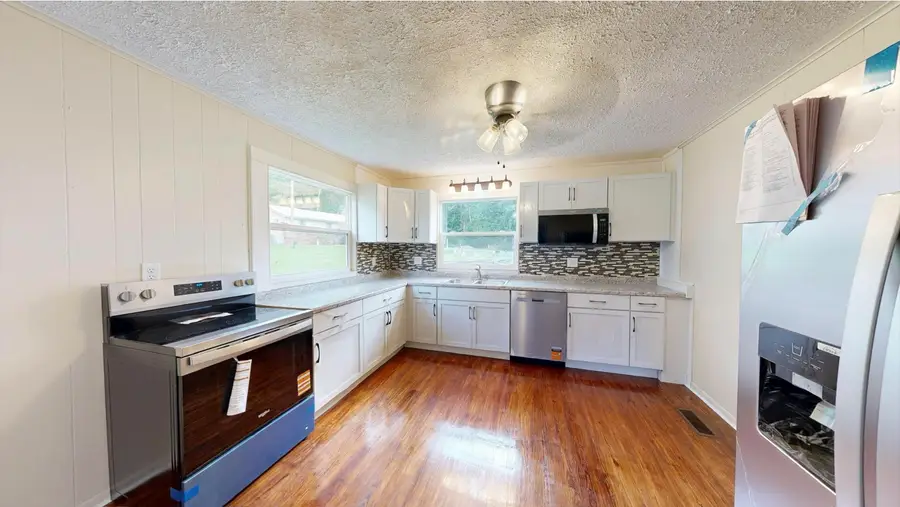 38 COUNTY ROAD 35, Chesapeake, OH 45619 - #3