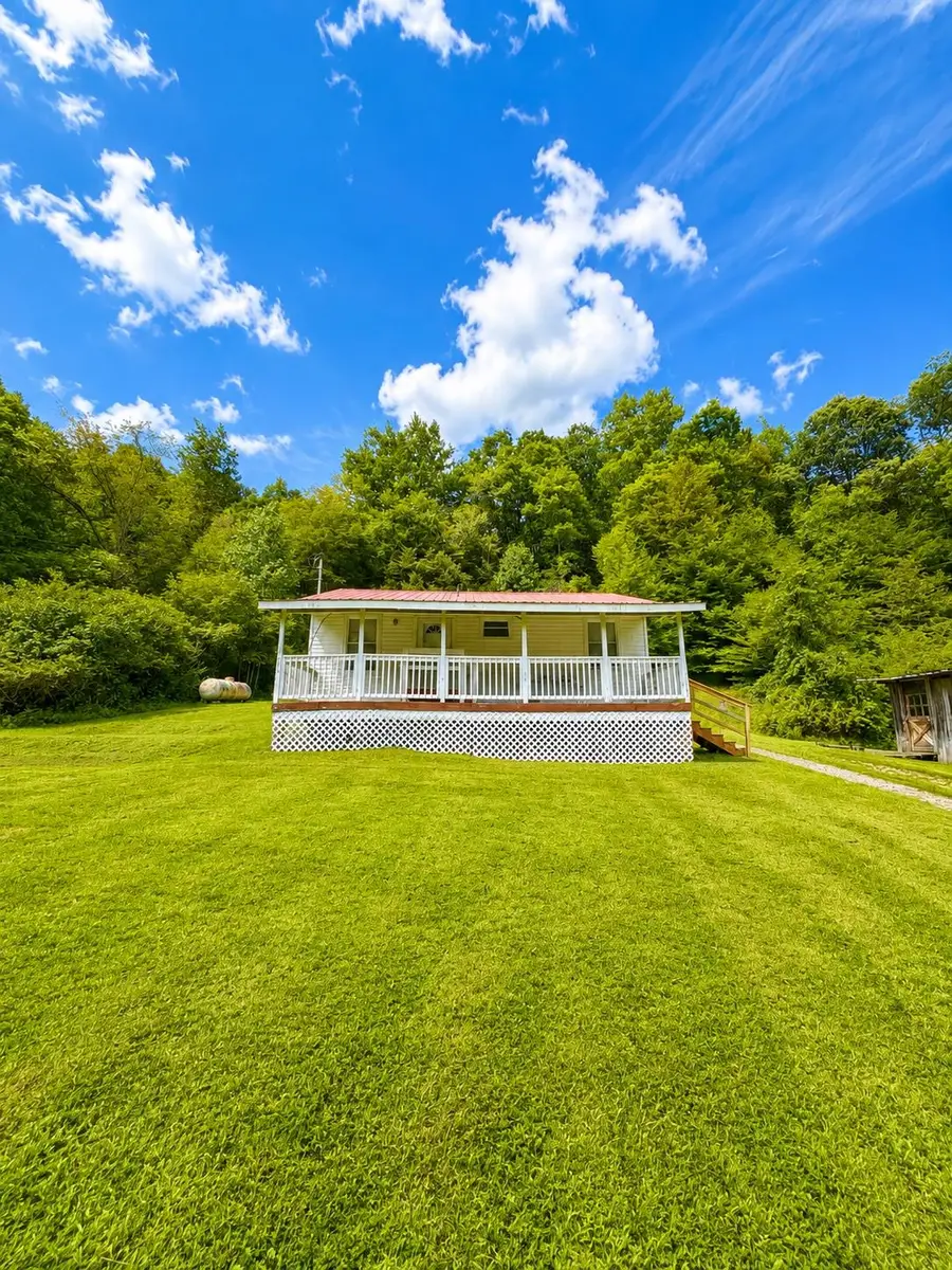 463 Amos Run Road, Erbacon, WV 26203 - #2