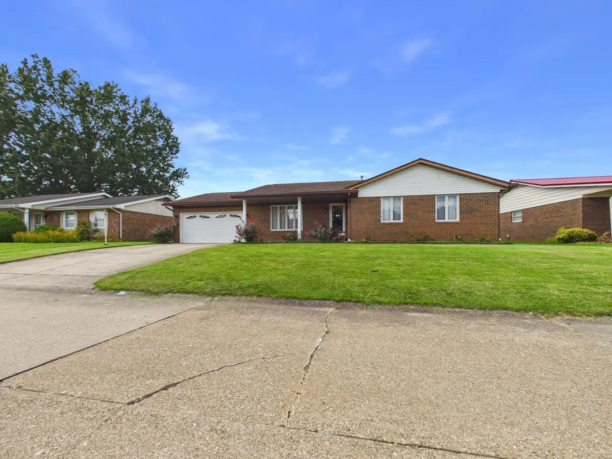 204 Shawnee Estates, Winfield, WV 25213 - #1