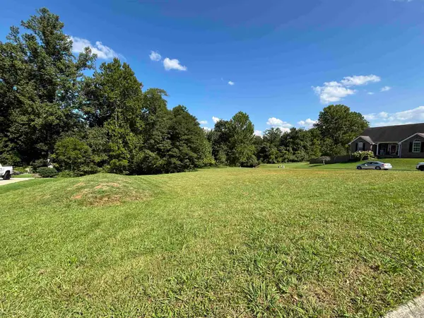 1102 Oakwood Rd, Culloden, WV 25510
