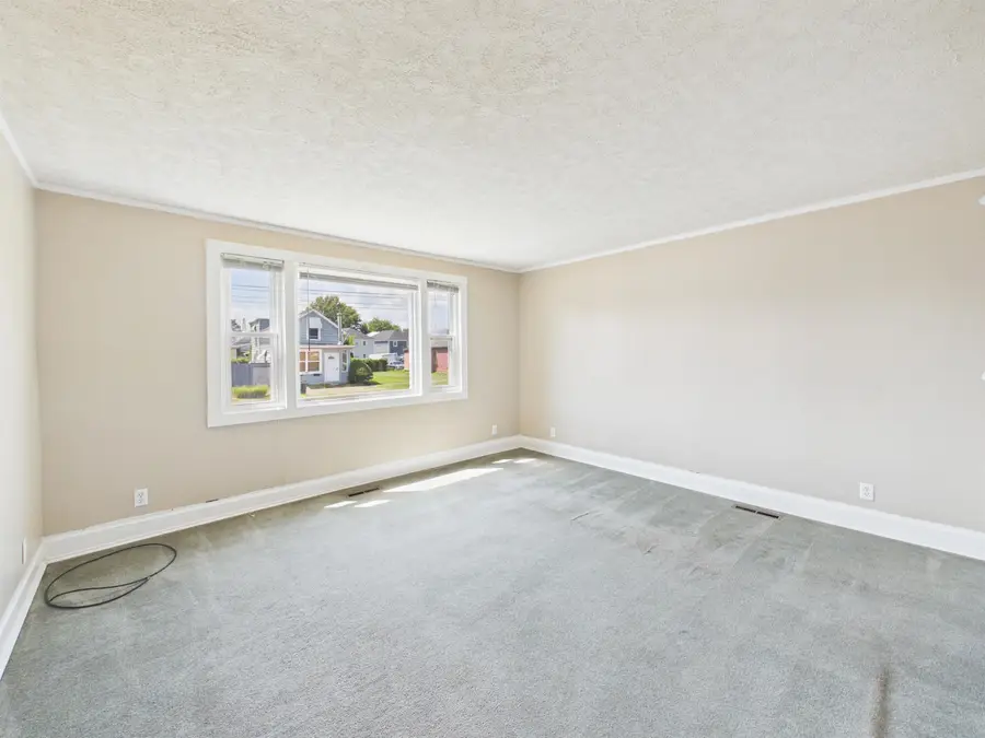 1023 South 9th Street, Ironton, OH 45638 - #2