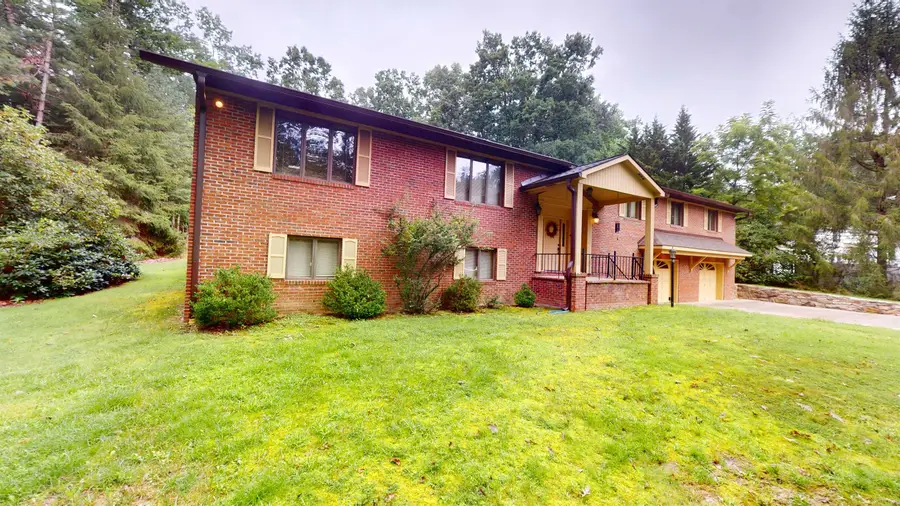 34 Hummingbird Lane, Beckley, WV 25801 - #2
