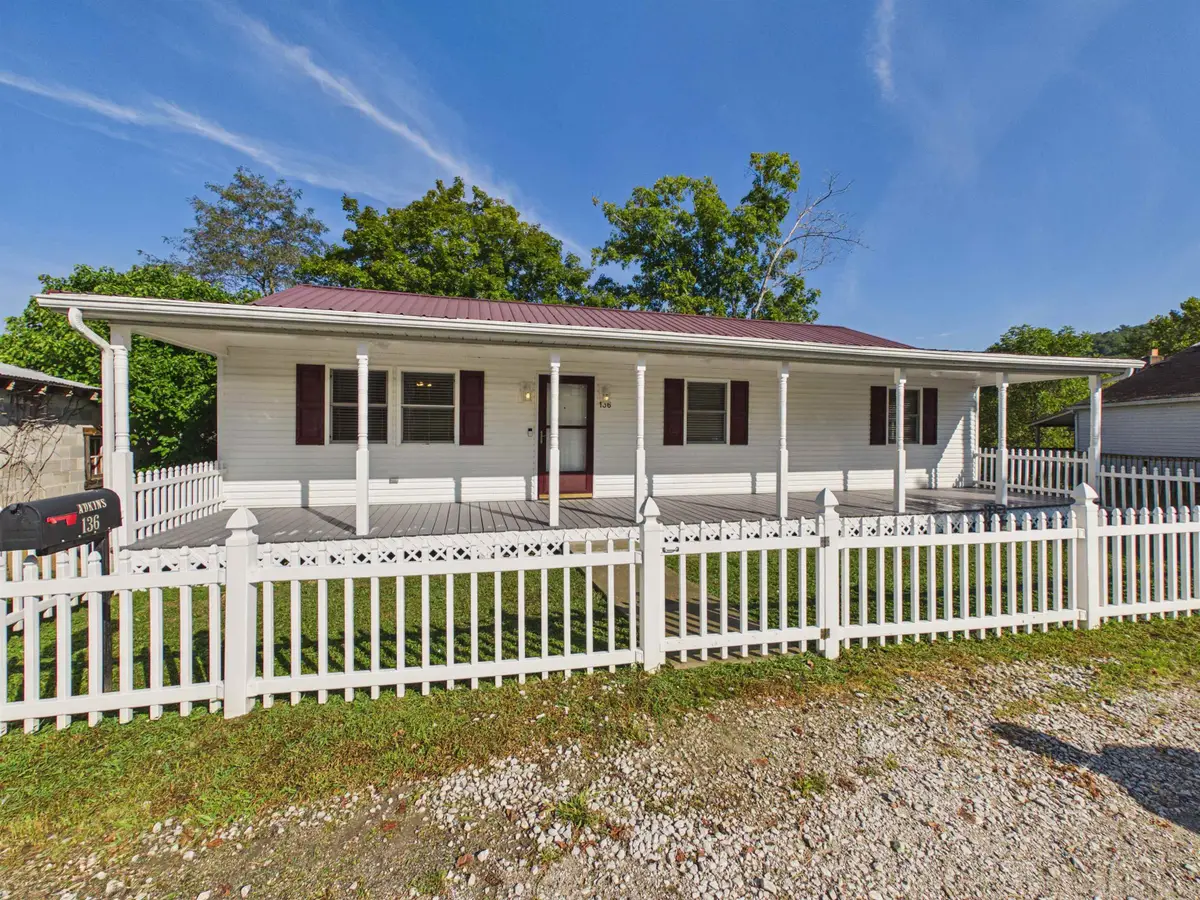 136 Roanoke Circle, Wayne, WV 25570 - #1