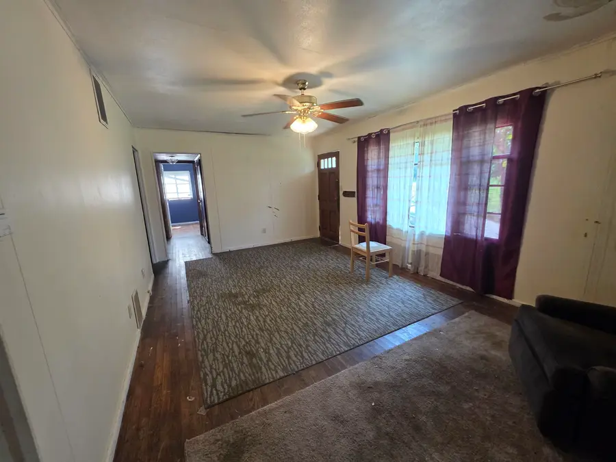 872 Hudson Street, Saint Albans, WV 25177 - #3