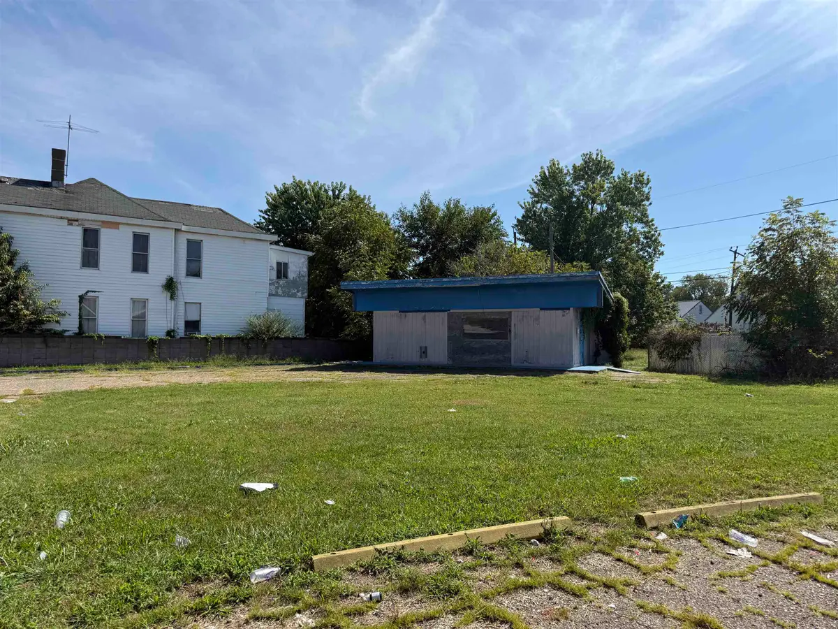 239 Adams Avenue, Huntington, WV 25701 - #1