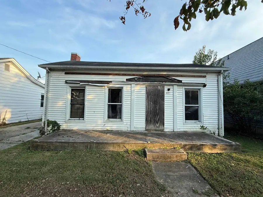 651 3rd Ave, Gallipolis, OH 45631 - #2