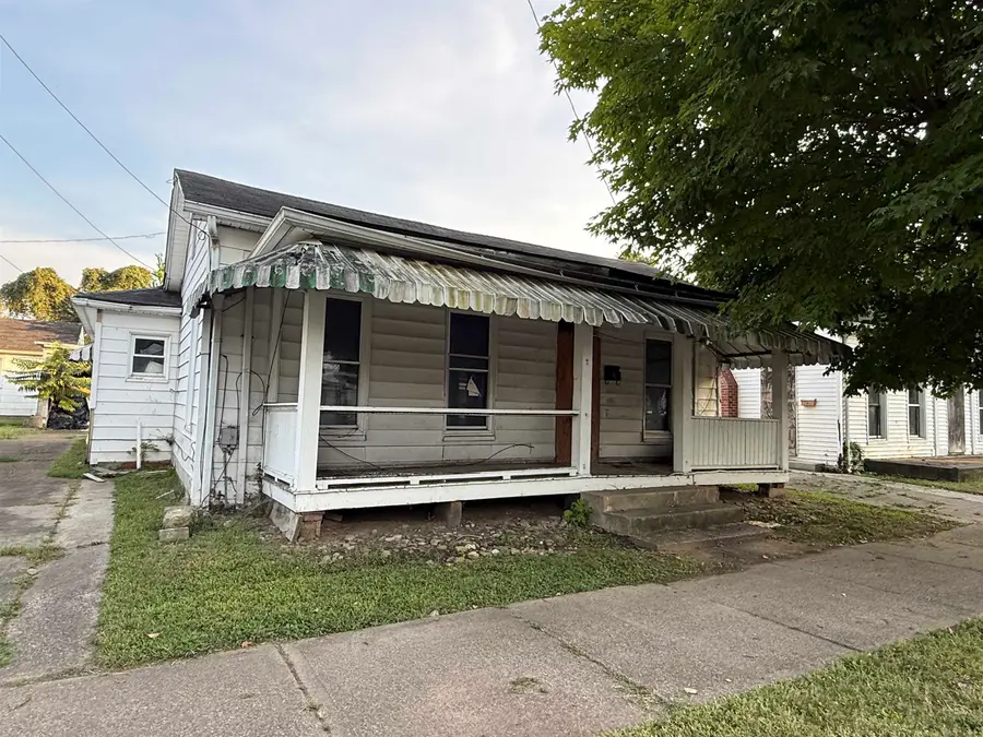 653 3rd Ave, Gallipolis, OH 45631 - #2