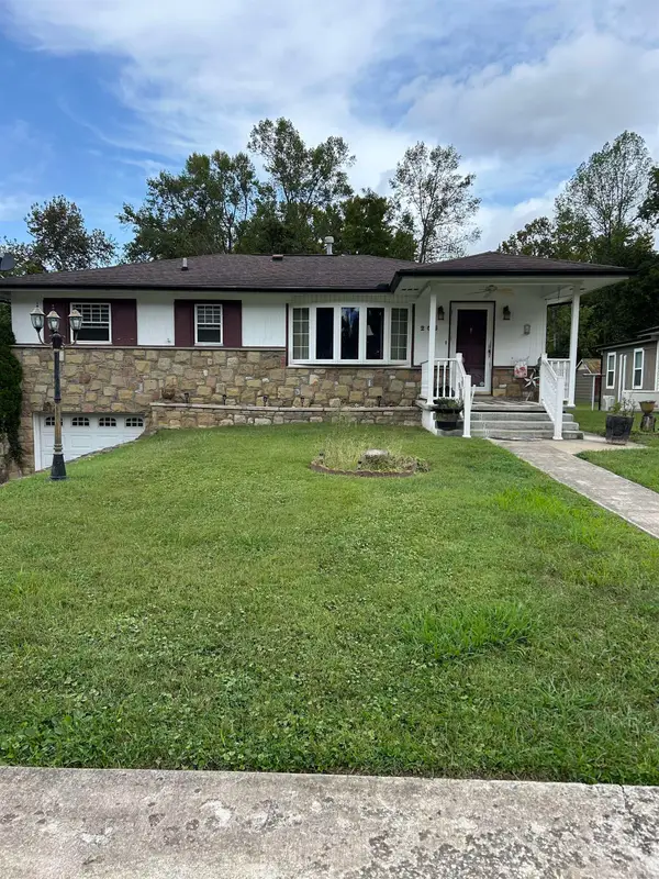 205 Holley Court, Barboursville, WV 25504