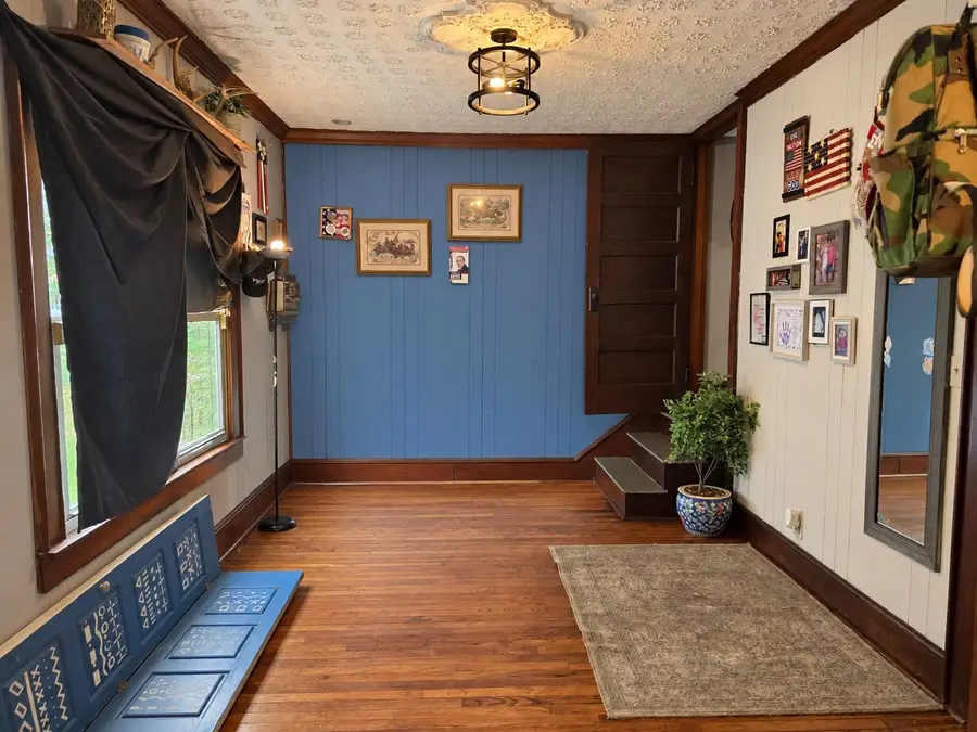 230 Rock Ave, Ironton, OH 45638 - #3