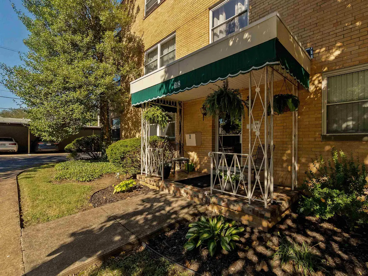 618 11th Ave, Huntington, WV 25701 - #1