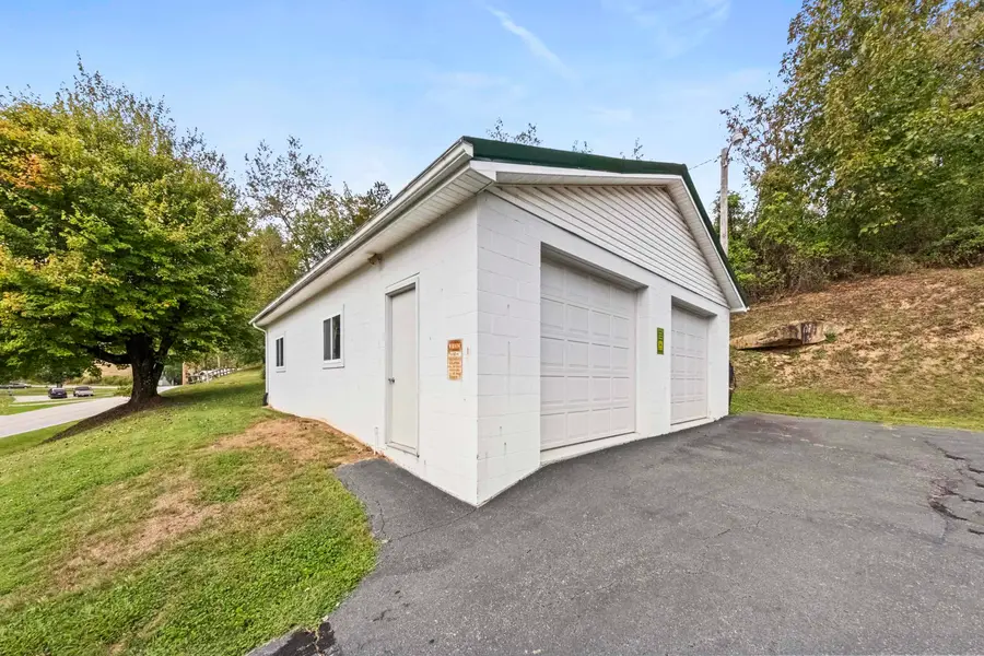 2679 County Road 56, Ironton, OH 45638 - #3