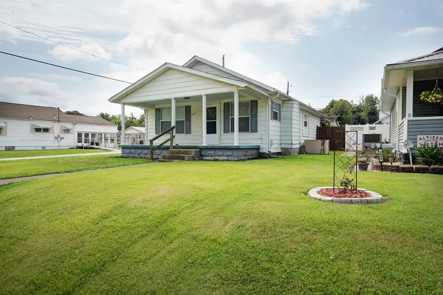 3837 Crane Avenue, Huntington, WV 25705 - #3
