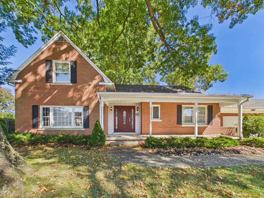 909 Highland Avenue, Ashland, KY 41102 - #2