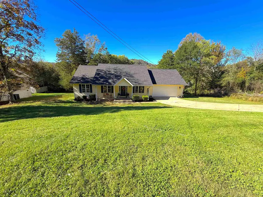 3065 Amey Drive, Barboursville, WV 25504 - #2