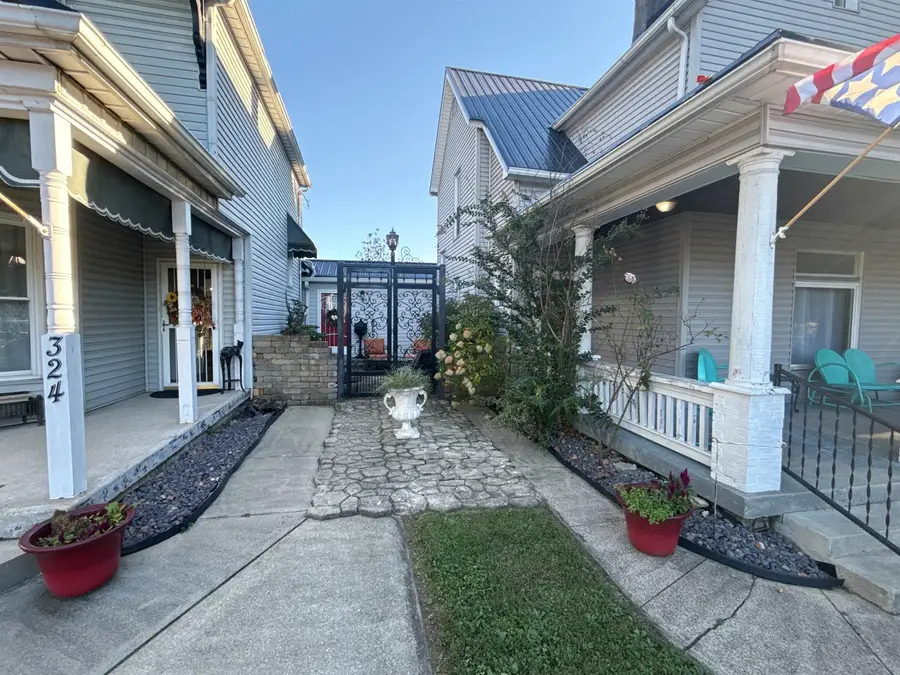 324 Neal Ave, Ironton, OH 45638 - #2