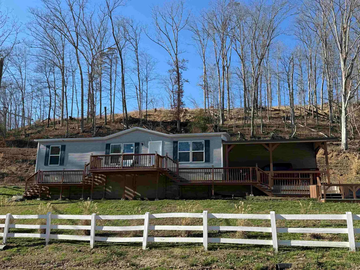 2801 Fudges Creek Rd., Barboursville, WV 25504 - #1