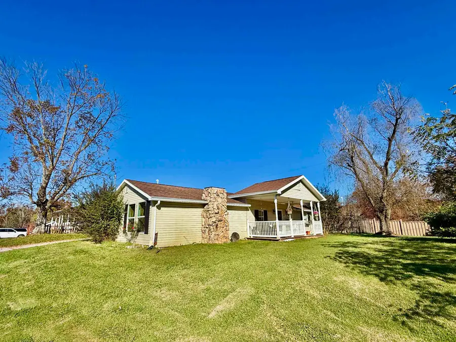 3 Hearth Place, Huntington, WV 25704 - #2